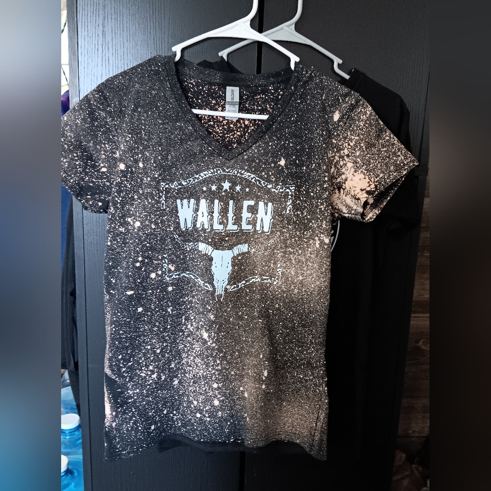 Womens bleach splatter Wallen